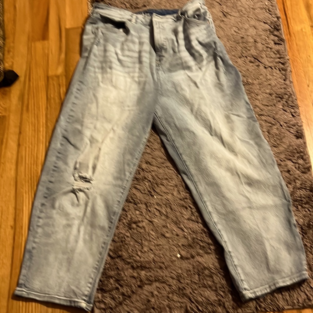 Style&Co ripped jeans.